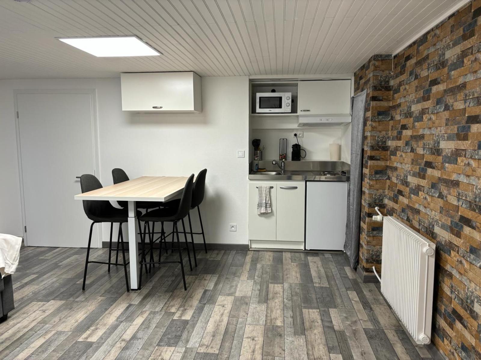 Chaleureux Appartement - Estrade Bollwiller Exteriér fotografie